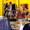 Магазины одежды и обуви в Карауле